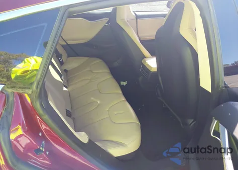 2012 Tesla Model S Signature z USA, uszkodzony, nr VIN 5YJSA1DN4CFP01583